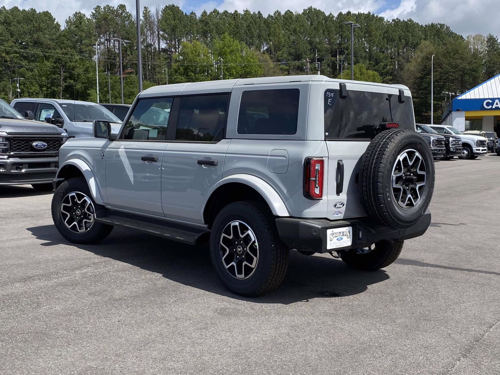 2026 Avalanche Ford Bronco Outer Banks 4X4 SUV