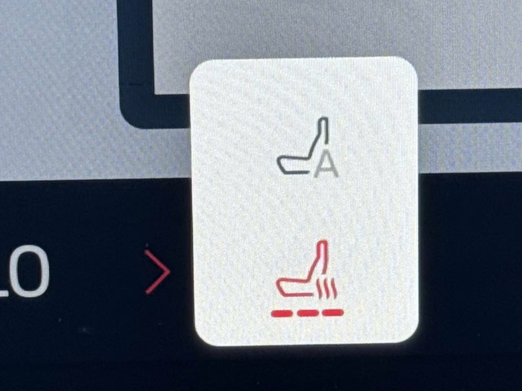 2025 Black Metallic Ford Explorer Active RWD SUV