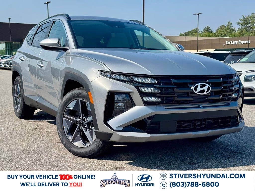 2026 Shimmering Silver Hyundai Tucson SEL FWD SUV