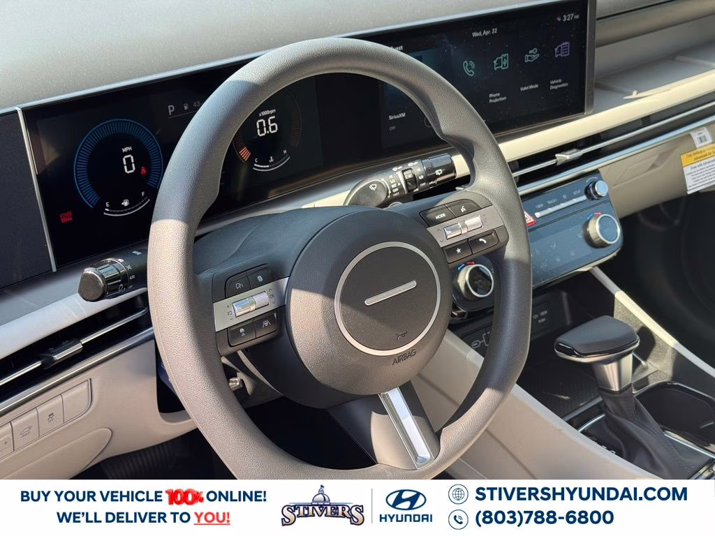 2026 Shimmering Silver Hyundai Tucson SEL FWD SUV