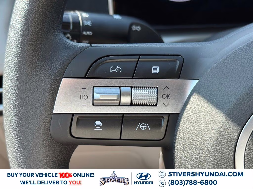 2026 Shimmering Silver Hyundai Tucson SEL FWD SUV