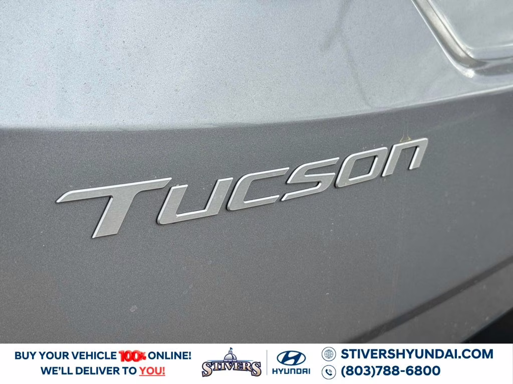 2026 Shimmering Silver Hyundai Tucson SEL FWD SUV