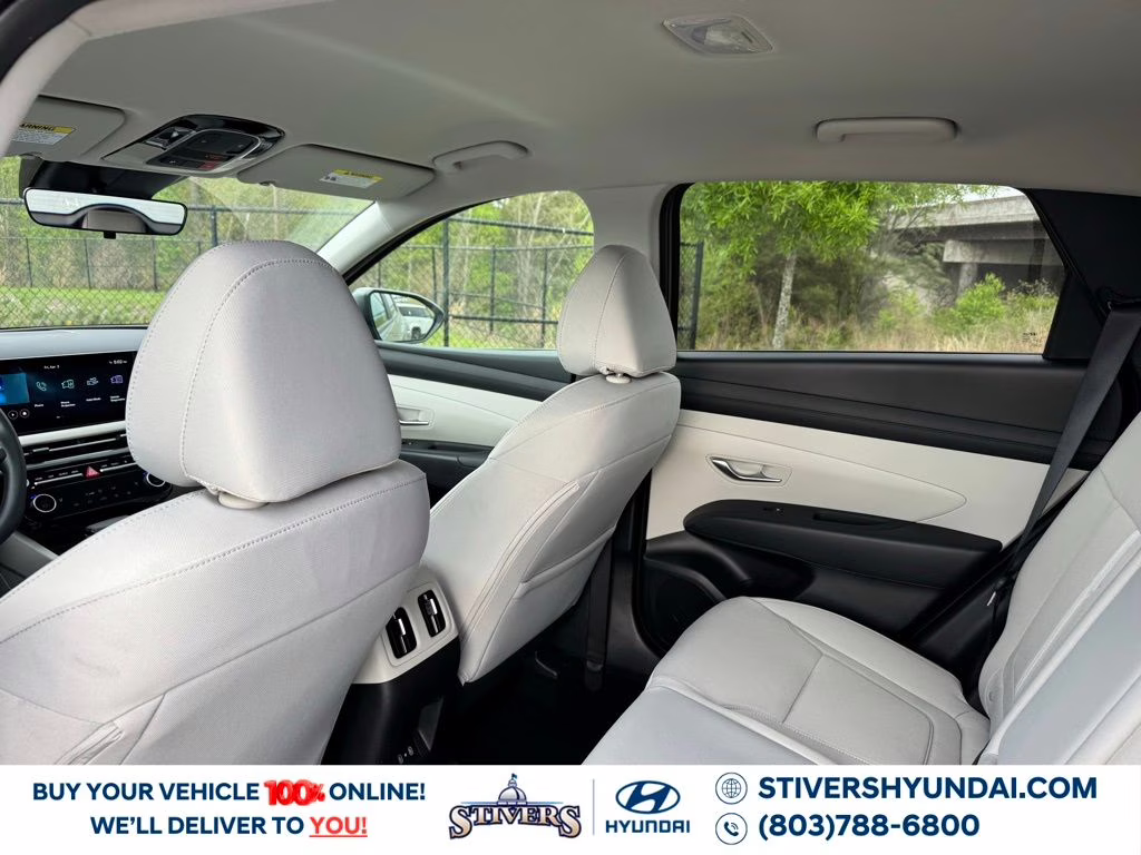 2026 Shimmering Silver Hyundai Tucson SEL FWD SUV