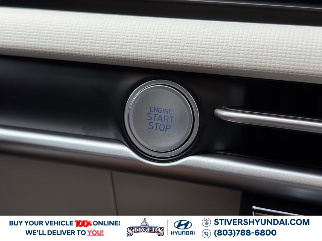 2026 Shimmering Silver Hyundai Tucson SEL FWD SUV