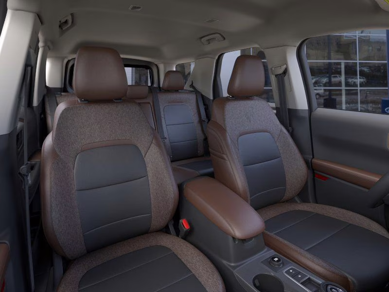 2026 Oxford White Ford Bronco Sport Outer Banks 4X4 SUV