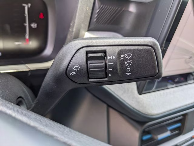 2026 Oxford White Ford Maverick XLT FWD Truck