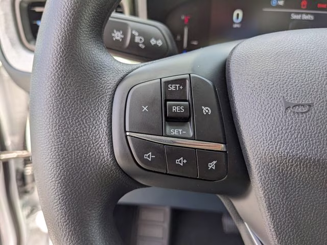 2026 Oxford White Ford Maverick XLT FWD Truck