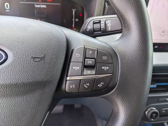 2026 Oxford White Ford Maverick XLT FWD Truck