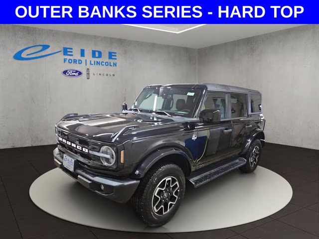2026 Shadow Black Ford Bronco Outer Banks 4X4 SUV