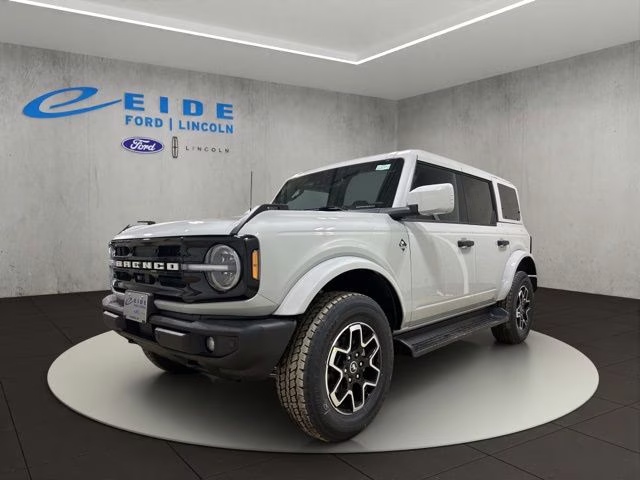 2026 Avalanche Gray Ford Bronco Outer Banks 4X4 SUV