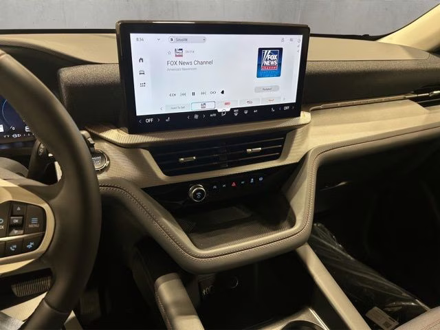 2026 Space White Metallic Ford Explorer Active 4X4 SUV