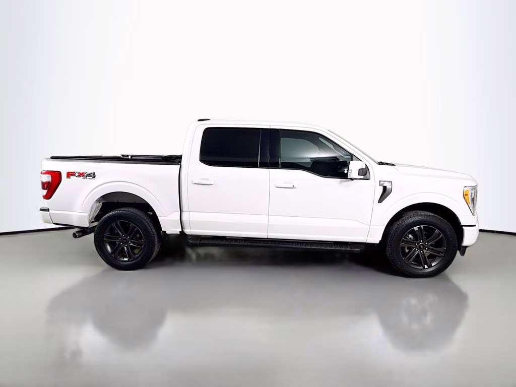 2022 Oxford White Ford F-150 Lariat 4X4 Truck