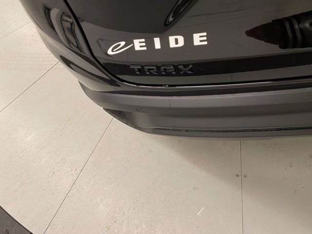 2026 Black Metallic Chevrolet Trax LT FWD SUV