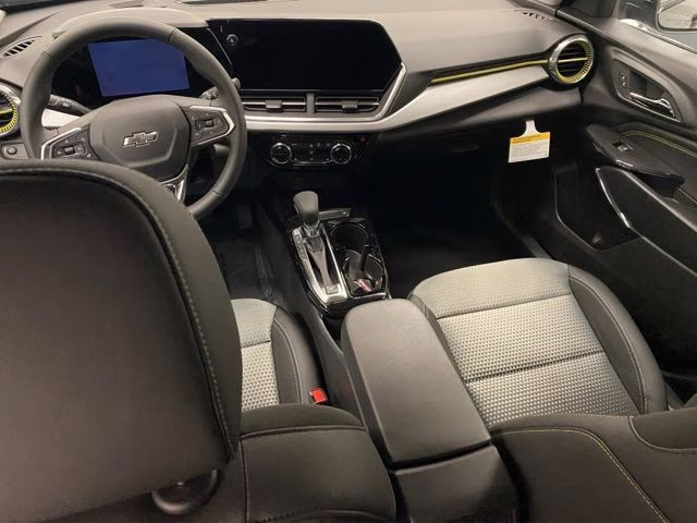 2026 Black Metallic Chevrolet Trax LT FWD SUV