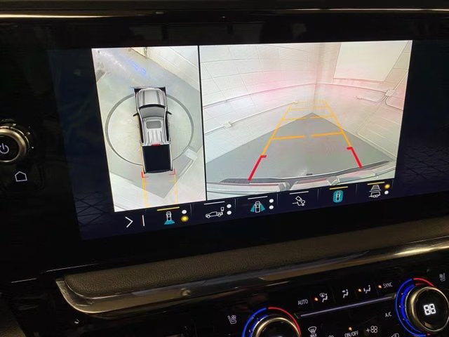 2023 Summit White GMC Sierra 1500 AT4 4X4 Truck