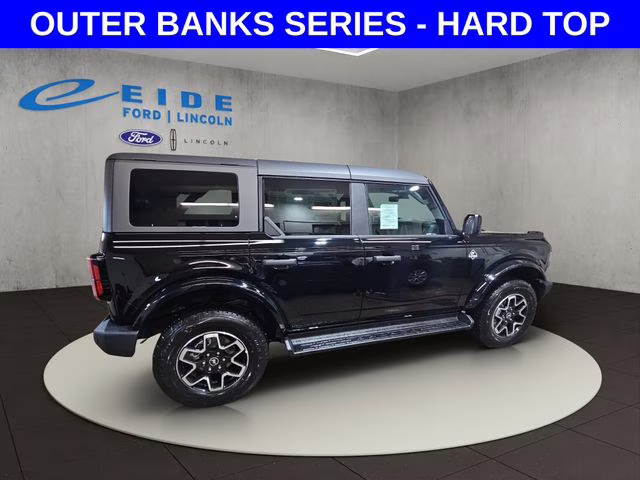 2026 Shadow Black Ford Bronco Outer Banks 4X4 SUV