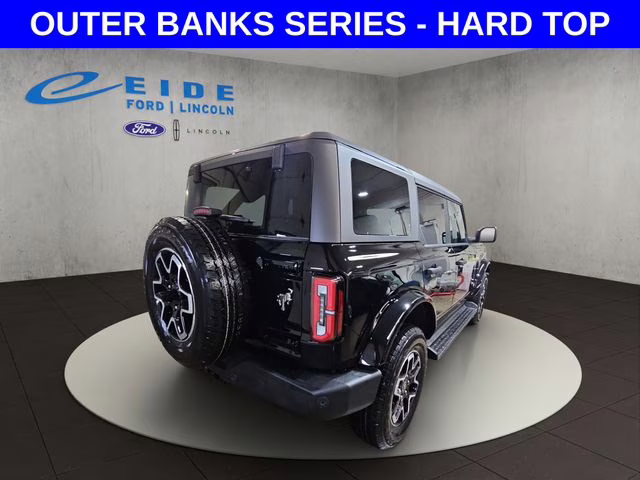 2026 Shadow Black Ford Bronco Outer Banks 4X4 SUV