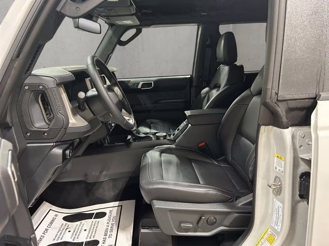 2026 Avalanche Gray Ford Bronco Outer Banks 4X4 SUV