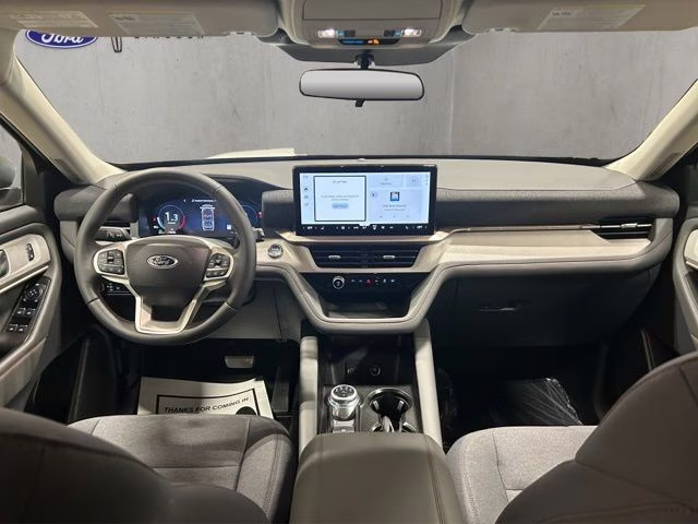 2026 Space White Metallic Ford Explorer Active 4X4 SUV