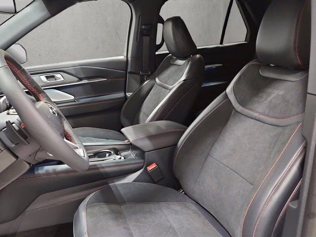 2026 Star White Metallic Tri-Coat Ford Explorer ST 4X4 SUV