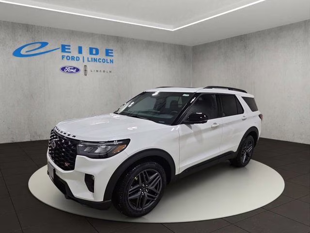 2026 Star White Metallic Tri-Coat Ford Explorer ST 4X4 SUV