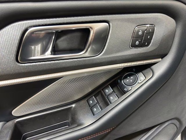 2026 Star White Metallic Tri-Coat Ford Explorer ST 4X4 SUV