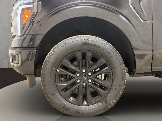 2026 Agate Black Metallic Ford F-150 Lariat Black Appearance 4X4 Truck