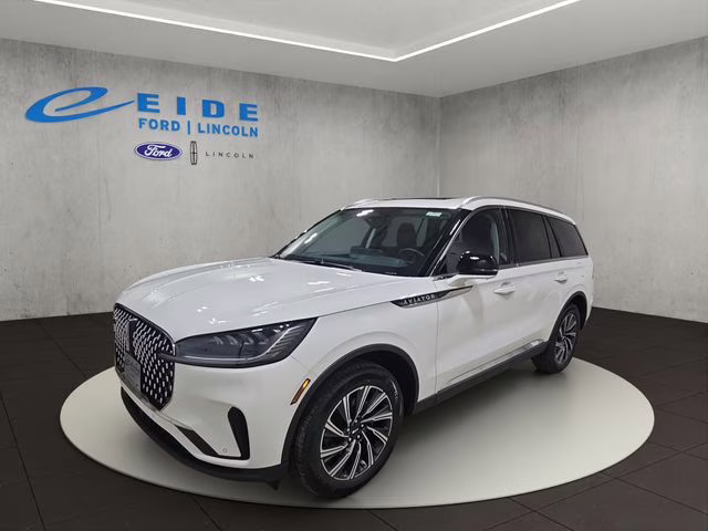 2026 Pristine White Metallic Tri-Coat Lincoln Aviator Premiere AWD SUV
