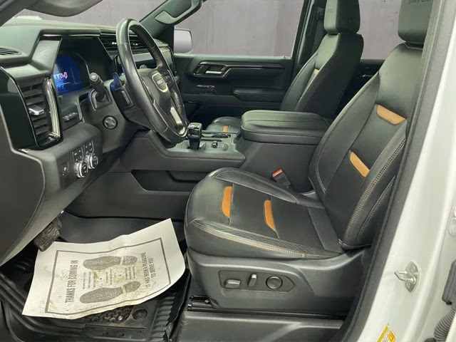 2023 Summit White GMC Sierra 1500 AT4 4X4 Truck