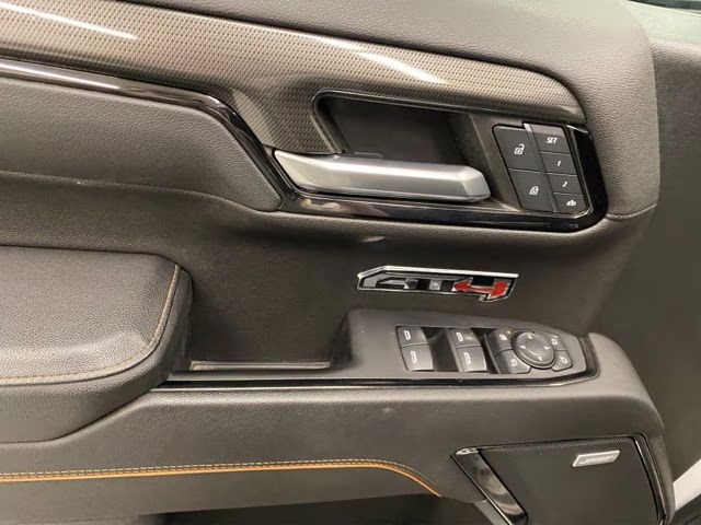 2023 Summit White GMC Sierra 1500 AT4 4X4 Truck