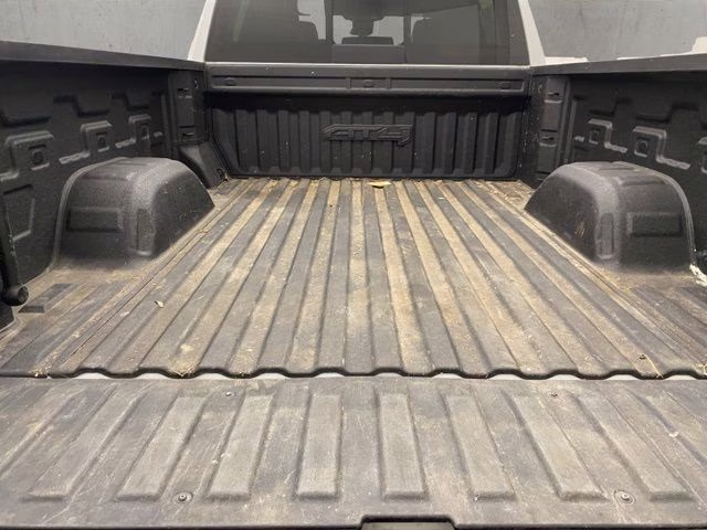 2023 Summit White GMC Sierra 1500 AT4 4X4 Truck