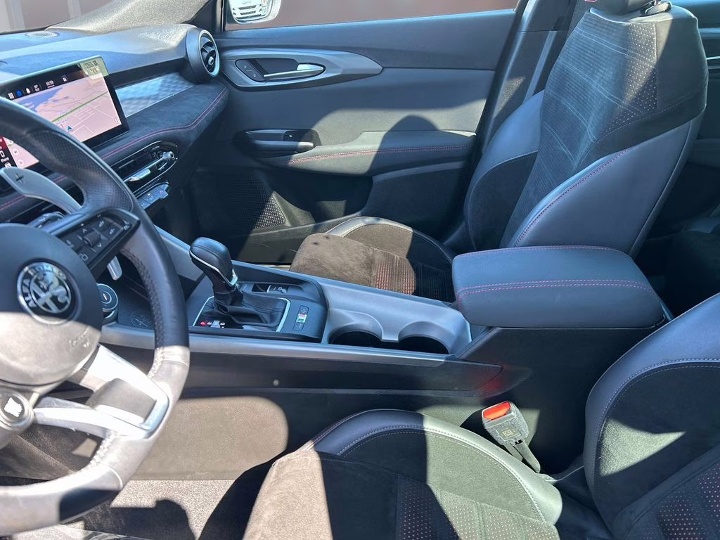 2024 Alfa Black Alfa Romeo Tonale Veloce AWD SUV