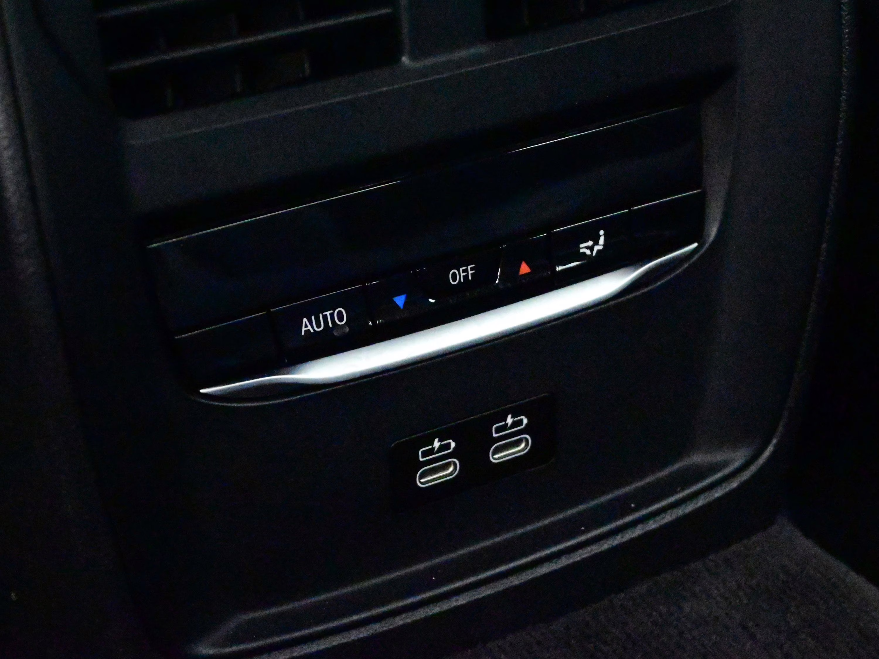 2022 Alpine White BMW M3 Competition AWD Sedan