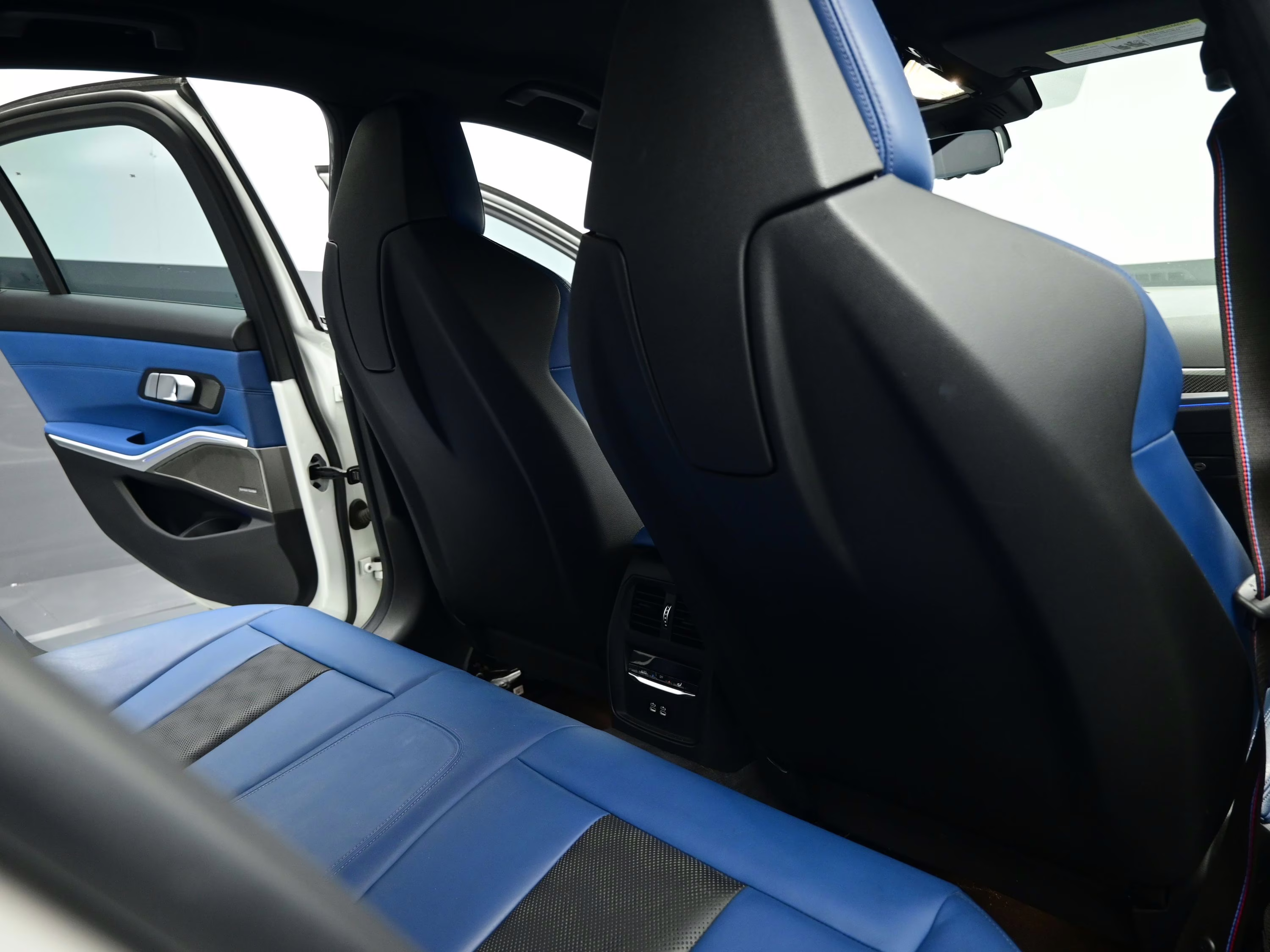 2022 Alpine White BMW M3 Competition AWD Sedan