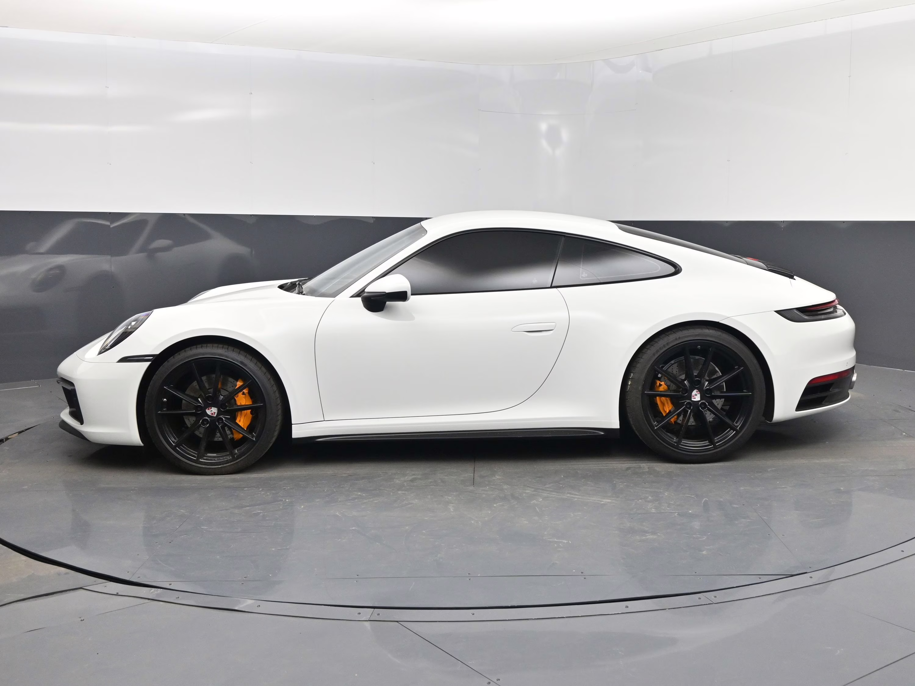 2020 White Porsche 911 Carrera 4S AWD Coupe