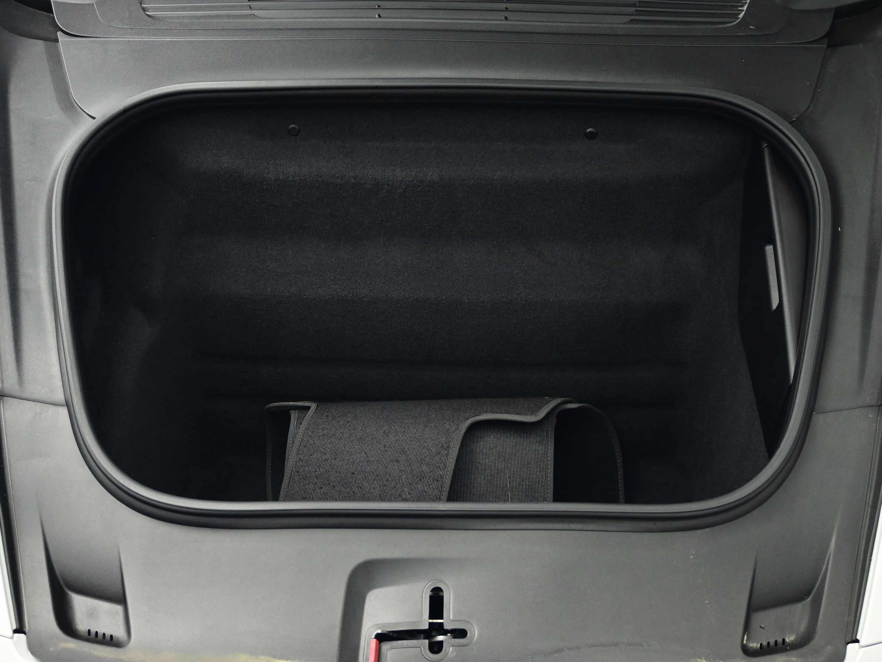 2020 White Porsche 911 Carrera 4S AWD Coupe