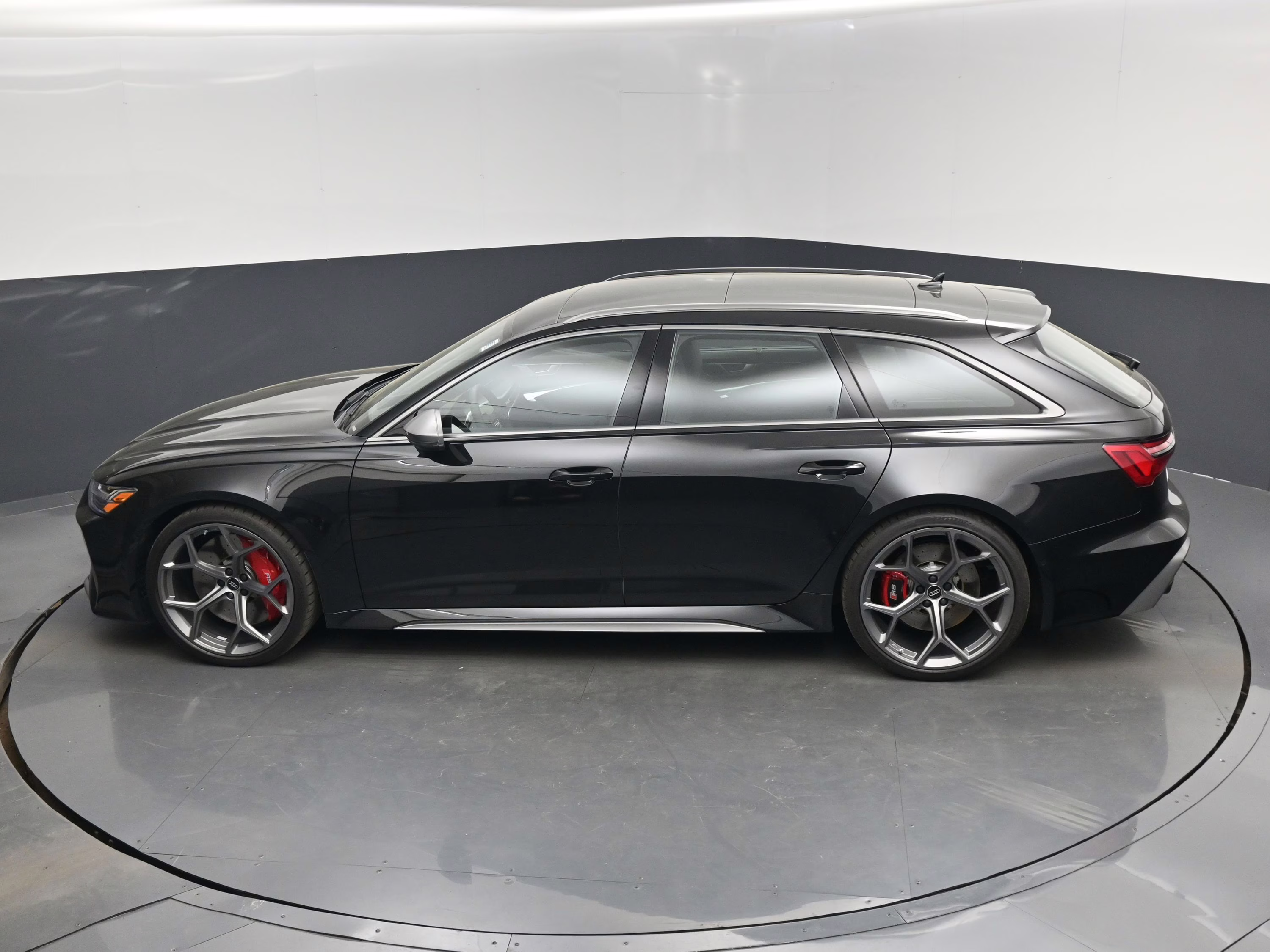 2026 Black Audi RS 6 Avant performance 4.0T AWD Crossover