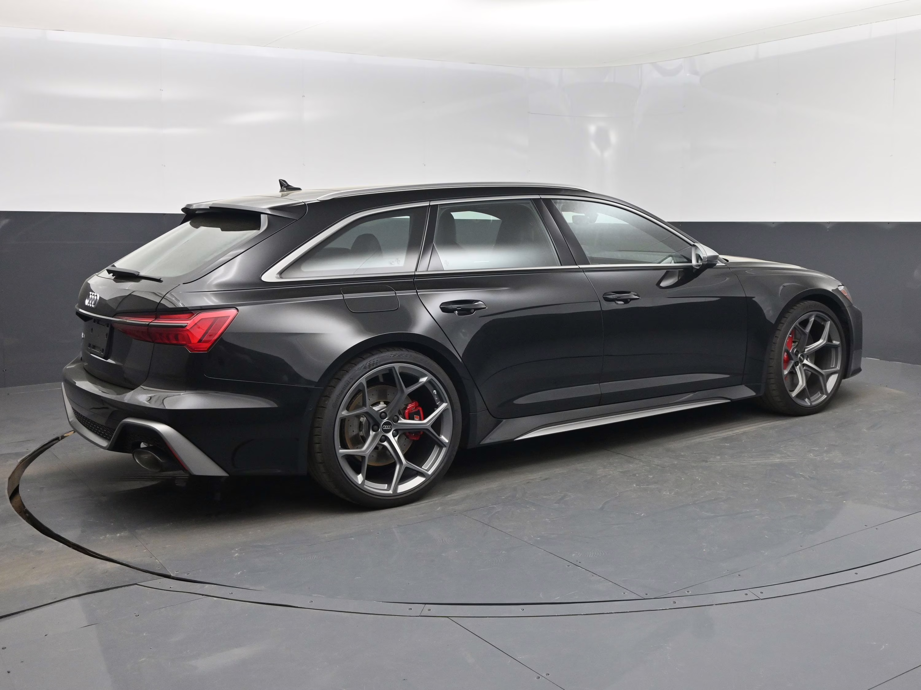 2026 Black Audi RS 6 Avant performance 4.0T AWD Crossover