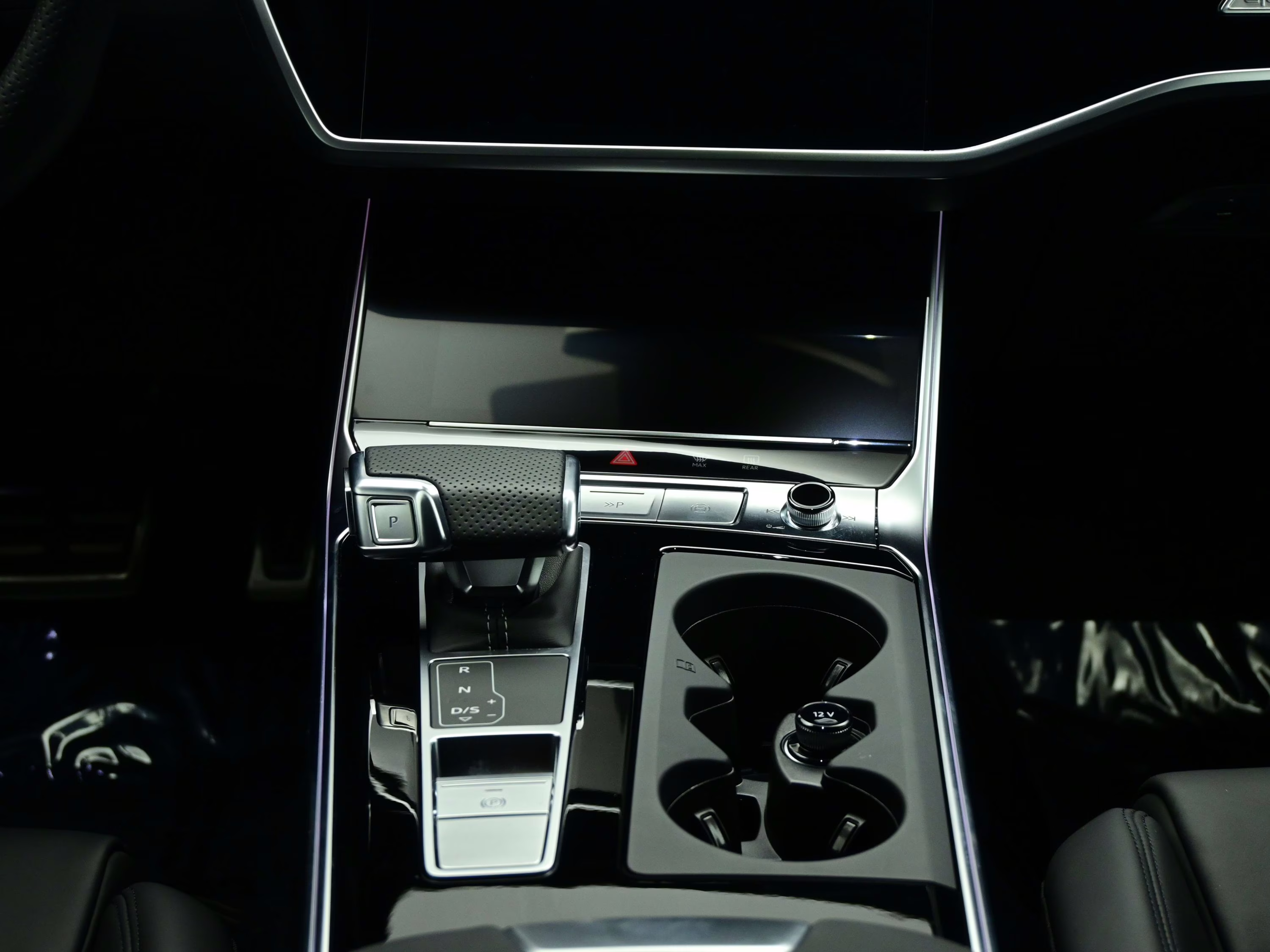 2026 Black Audi RS 6 Avant performance 4.0T AWD Crossover