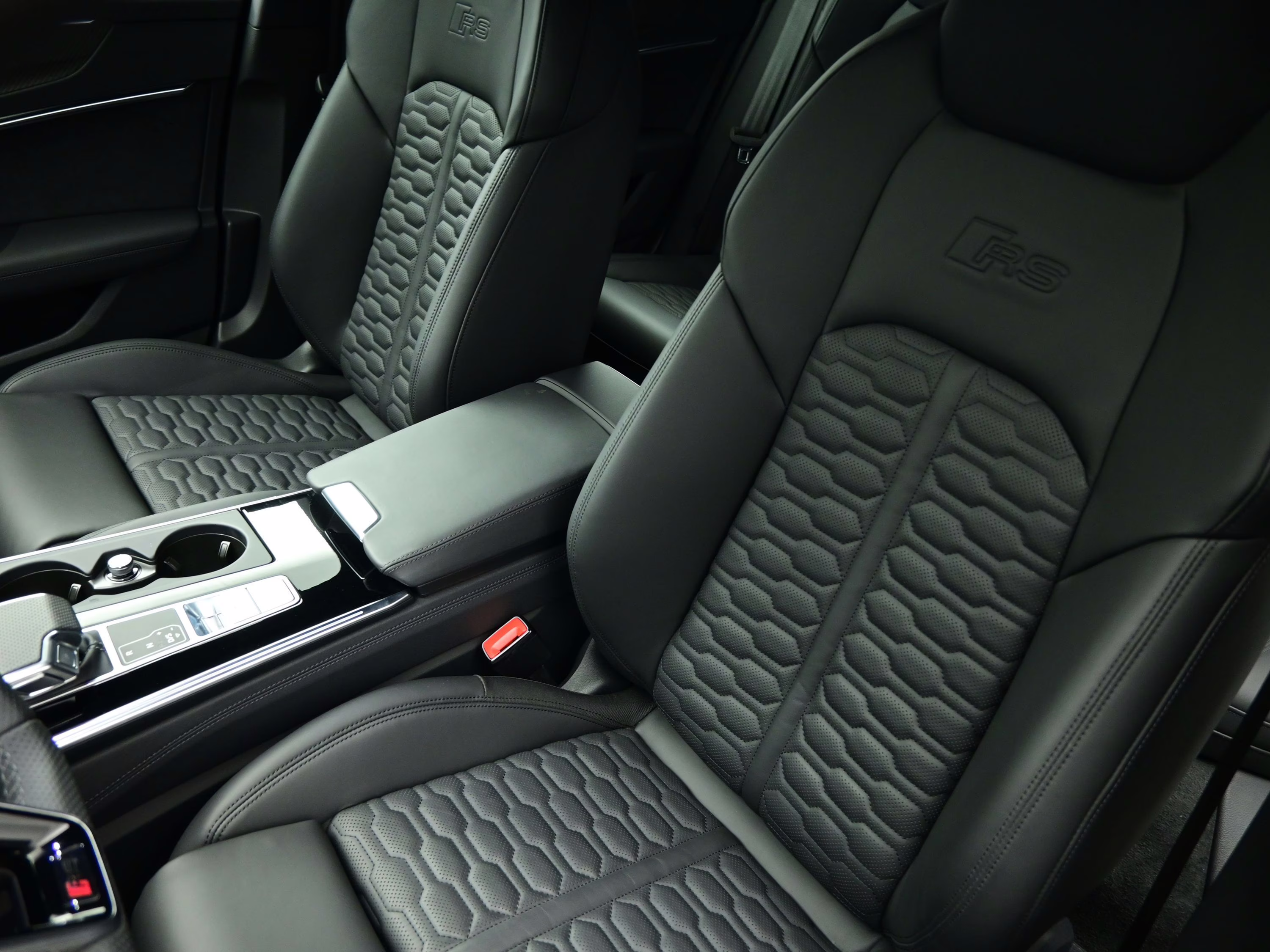 2026 Black Audi RS 6 Avant performance 4.0T AWD Crossover