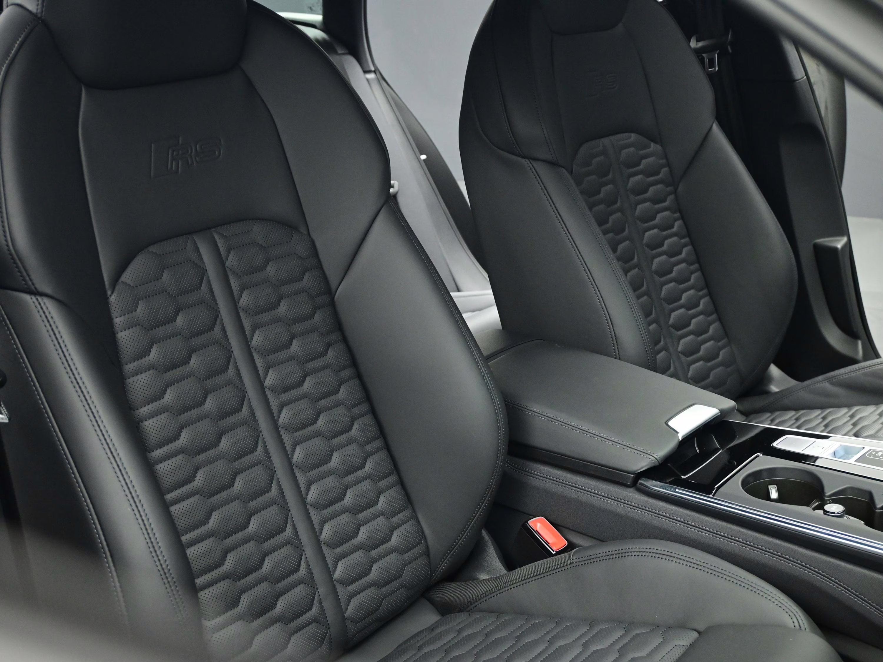 2026 Black Audi RS 6 Avant performance 4.0T AWD Crossover