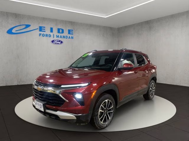 2025 Crimson Metallic Chevrolet Trailblazer LT AWD SUV