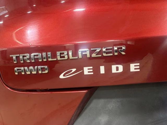 2025 Crimson Metallic Chevrolet Trailblazer LT AWD SUV