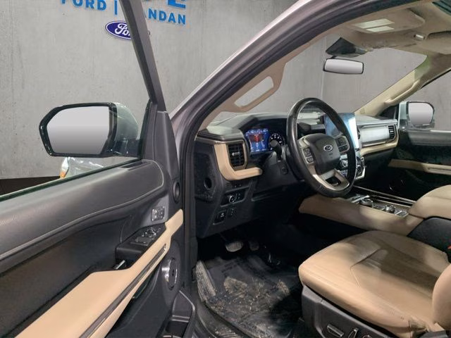 2024 Iconic Silver Metallic Ford Expedition Limited 4X4 SUV