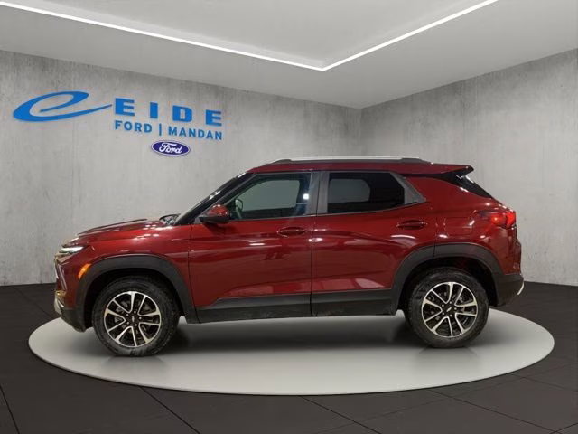 2025 Crimson Metallic Chevrolet Trailblazer LT AWD SUV