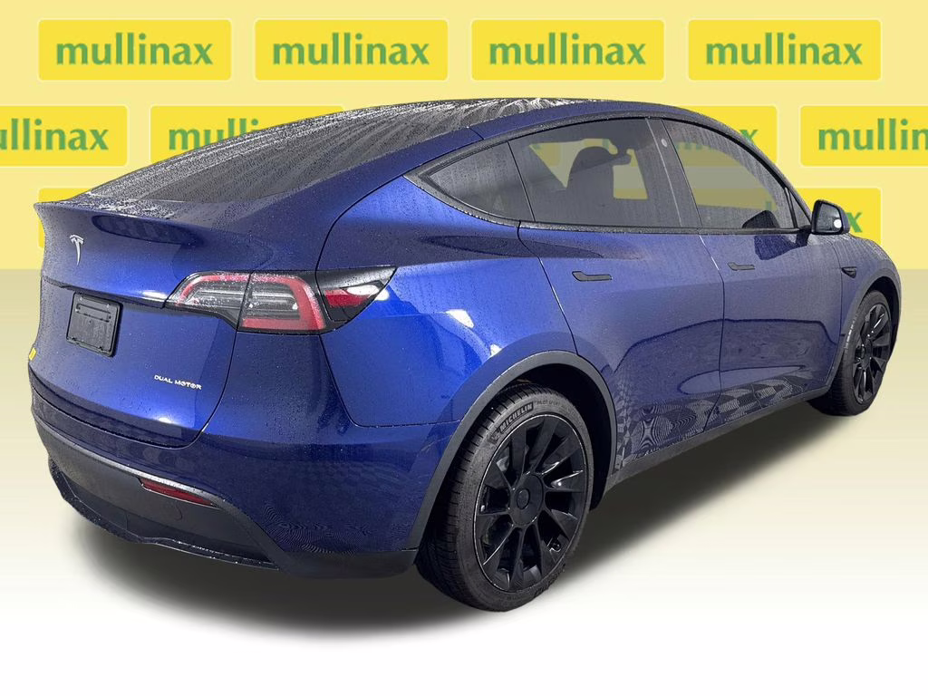 2022 Deep Blue Metallic Tesla Model Y Long Range AWD SUV