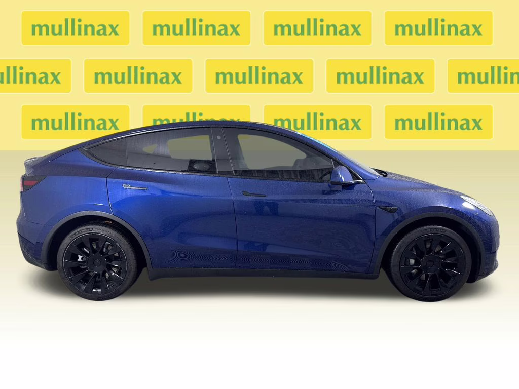 Used 2022 Tesla Model Y Long Range with VIN 7SAYGDEE8NF440067 for sale in Apopka, FL