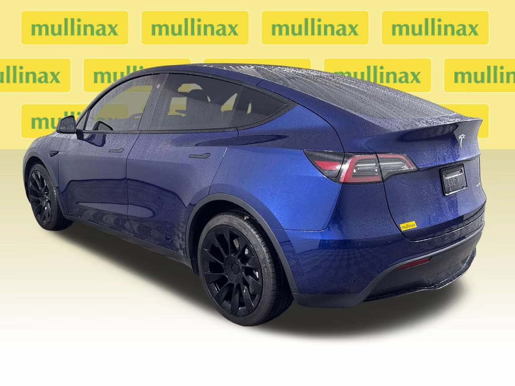 2022 Deep Blue Metallic Tesla Model Y Long Range AWD SUV