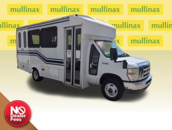 2015 Oxford White Ford E-450SD Base RWD Truck