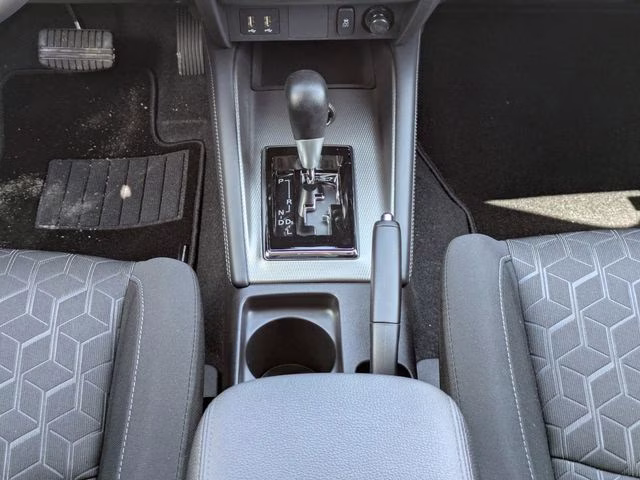 2026 Octane Blue Metallic Mitsubishi Outlander Sport 2.0 ES 4X4 SUV